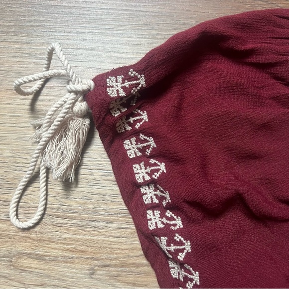NEW Tularosa Top Maroon Red Embroidered Benny Boho Peasant Top Medium - Picture 8 of 10
